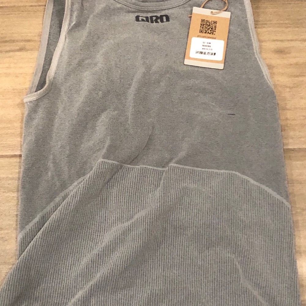 Brand new Giro layering vest. Sz s/m